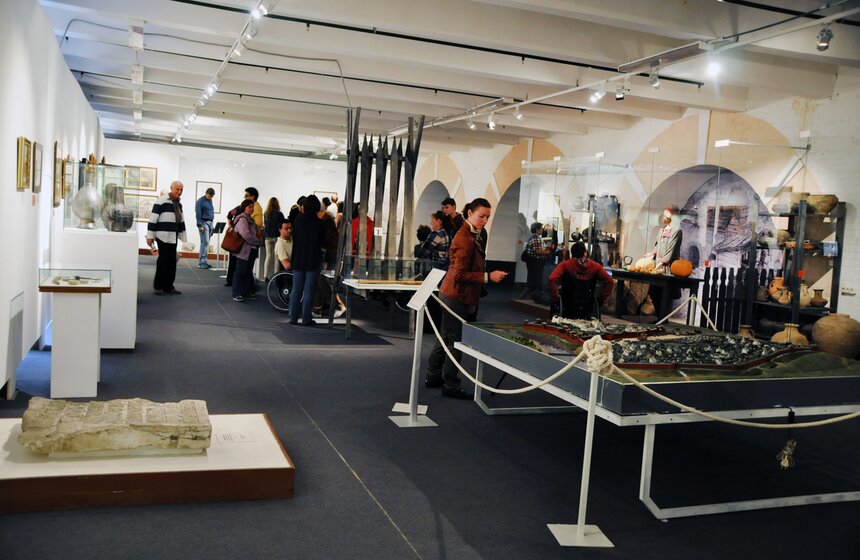 В Музее Москвы открылись выставки, посвященные Дню города 10 фото