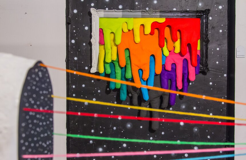 В центре дизайна Artplay открылась выставка стрит-арта 4 фото