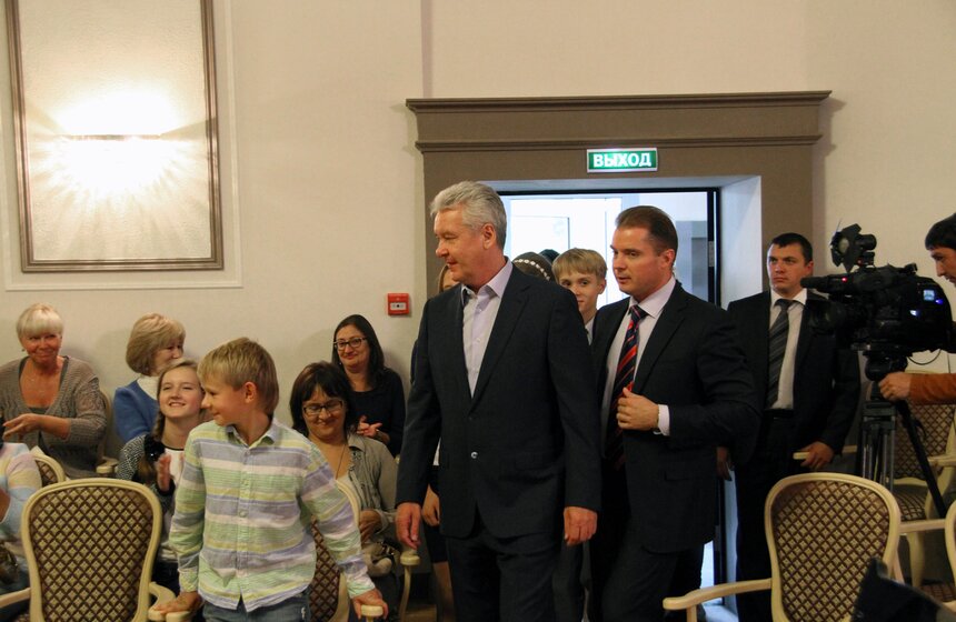 Мэр посетил реконструированную школу искусств имени Стравинского 12 фото