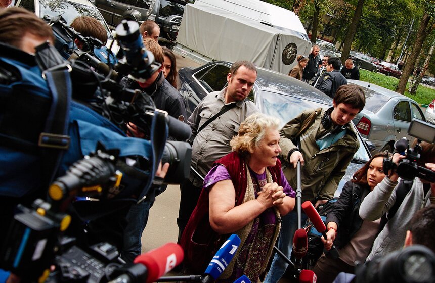 В Измайлове ищут жившего в "Газели" медведя 5 фото