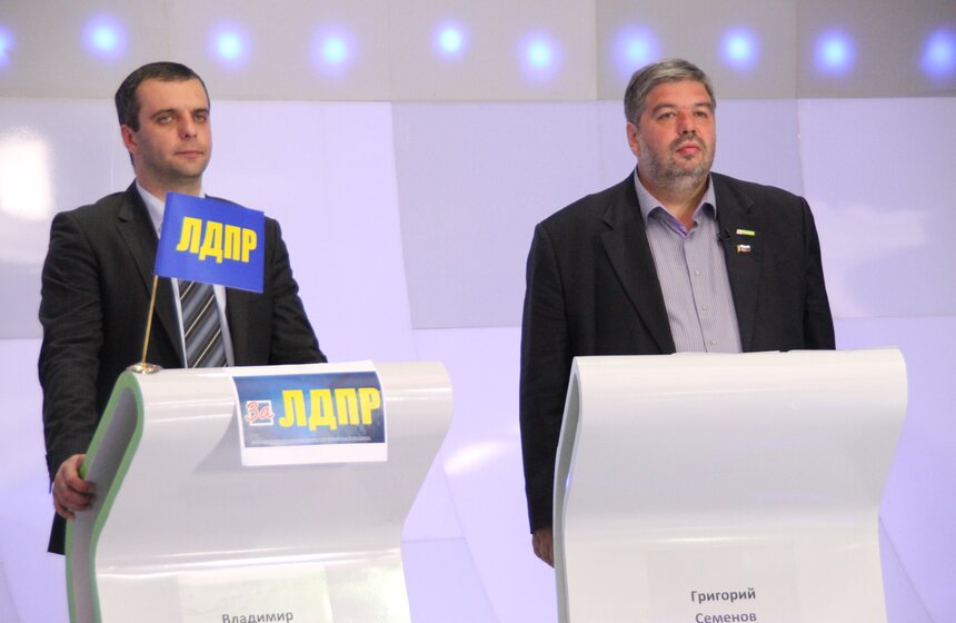 Кандидаты в депутаты Мосгордумы от 36 округа Владимир Гринченко (ЛДПР) и Григорий Семенов ("Яблоко")