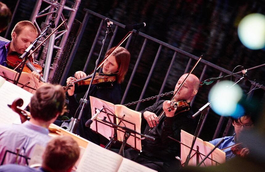 На Патриарших прудах прошел открытый концерт классической музыки 12 фото