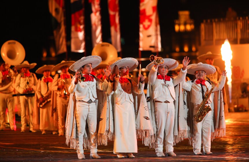 В Москве завершился фестиваль "Спасская башня" 18 фото