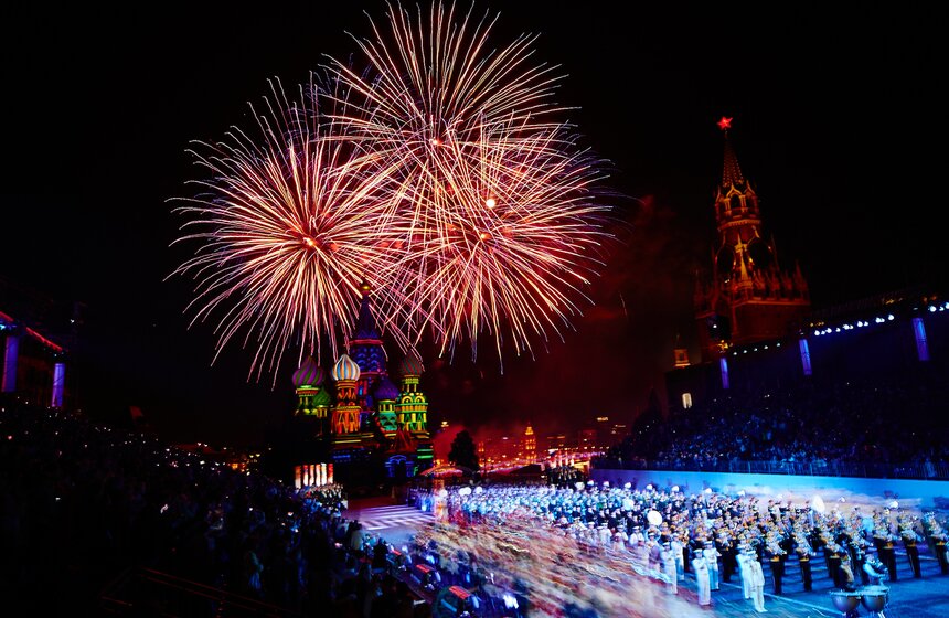 В Москве завершился фестиваль "Спасская башня" 30 фото