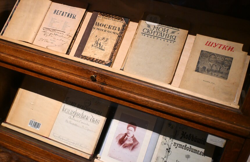 Выставка "Линии Гиляровского" открылась в Москве 16 фото