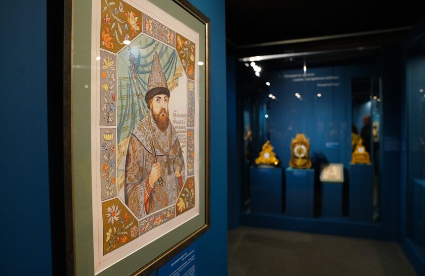 Выставка "Тайна идущего времени" открылась в музее-заповеднике "Коломенское" 8 фото