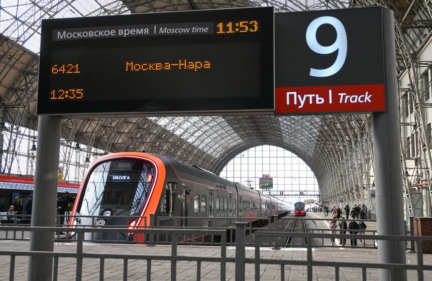 Сотую "Иволгу 4.0" в черном цвете запустили на МЦД-4 3 фото