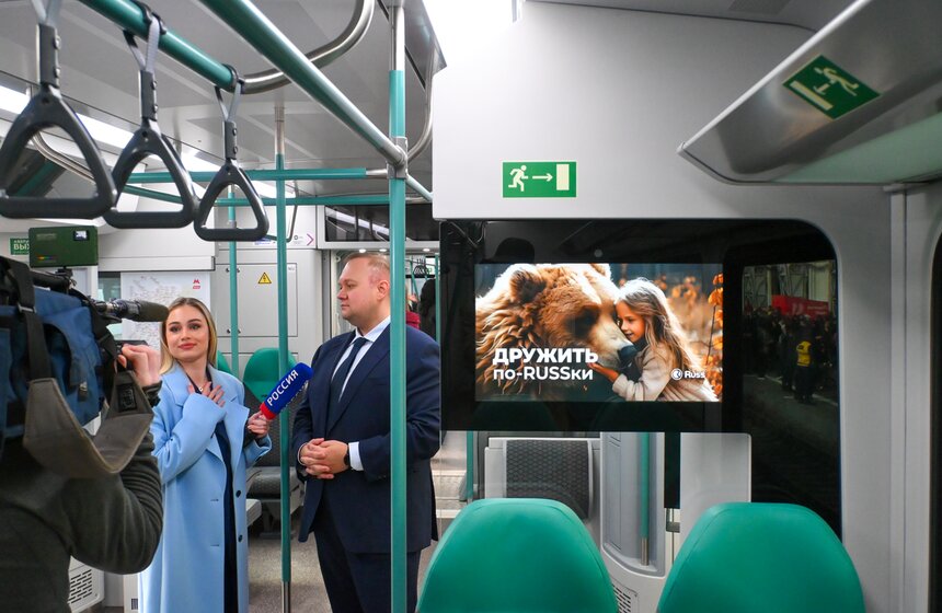 Сотую "Иволгу 4.0" в черном цвете запустили на МЦД-4 17 фото