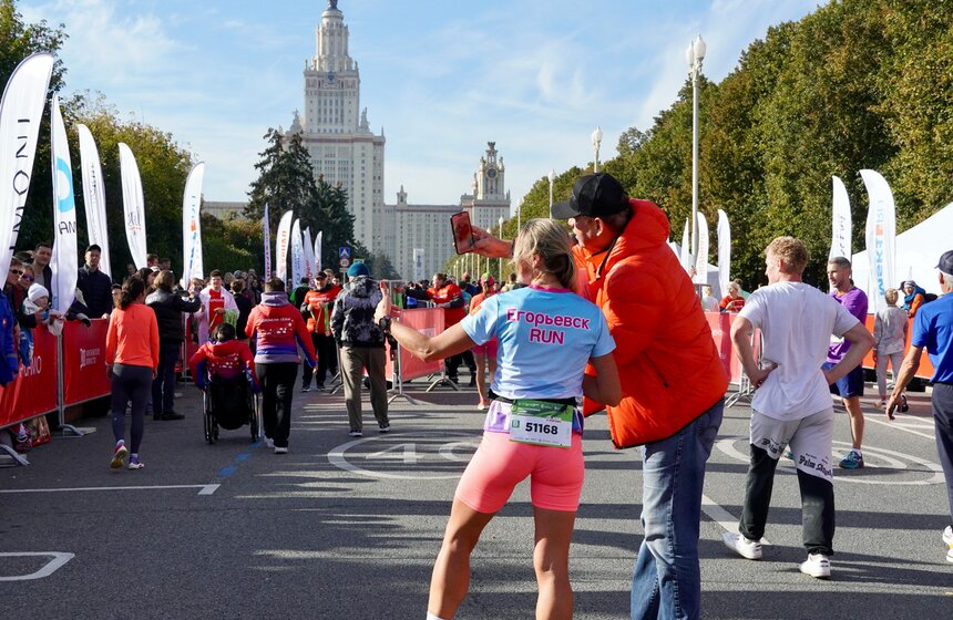 Фестиваль бега и полумарафон "Моя столица" прошли в Москве 17 фото