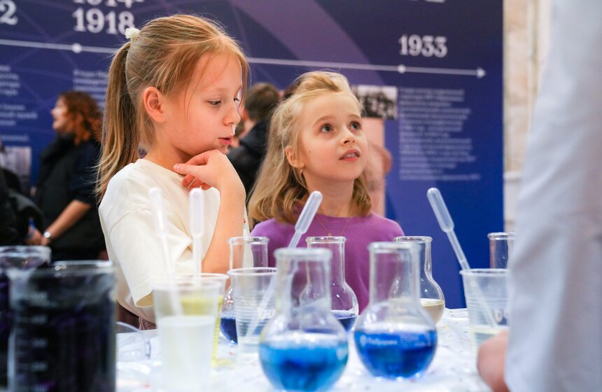 Всероссийский фестиваль "Наука 0+" прошел в Москве 20 фото