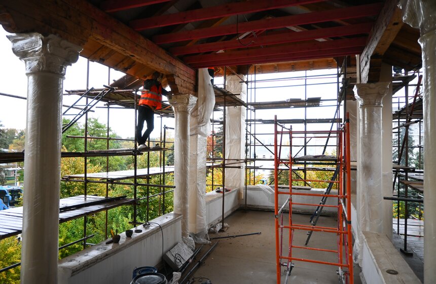 Три павильона начали реставрировать на ВДНХ 16 фото