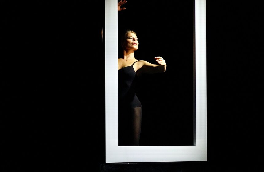 Премьера спектакля "НЕвербатиМЫ" состоялась в пространстве "Арт-платформа" в Москве 13 фото