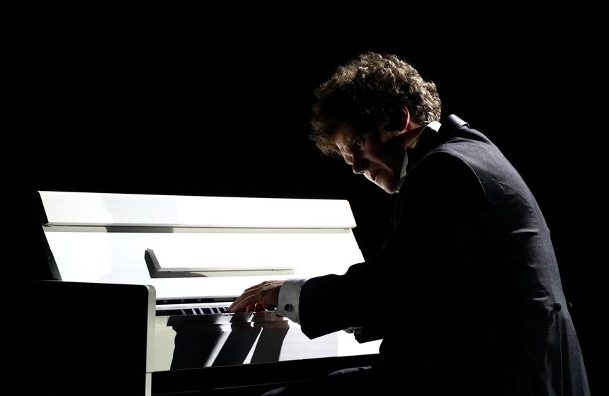 Премьера спектакля "НЕвербатиМЫ" состоялась в пространстве "Арт-платформа" в Москве 8 фото