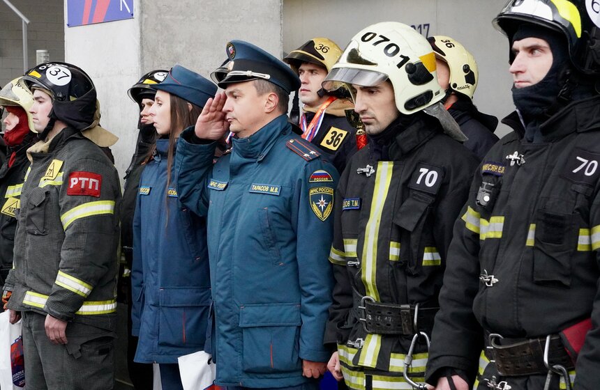 Соревнования по скоростному подъему "Движение вверх" прошли в Москве 30 фото