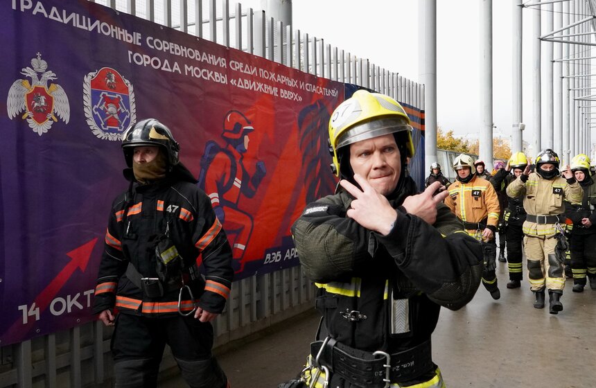 Соревнования по скоростному подъему "Движение вверх" прошли в Москве 6 фото