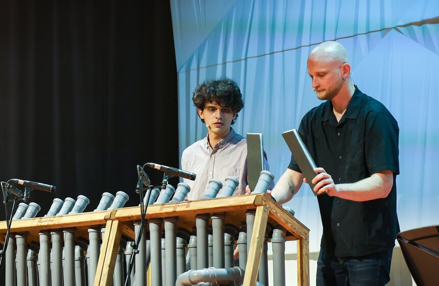 Шоу проекта Wow! How? прошло в концертном зале "Зарядье" 6 фото