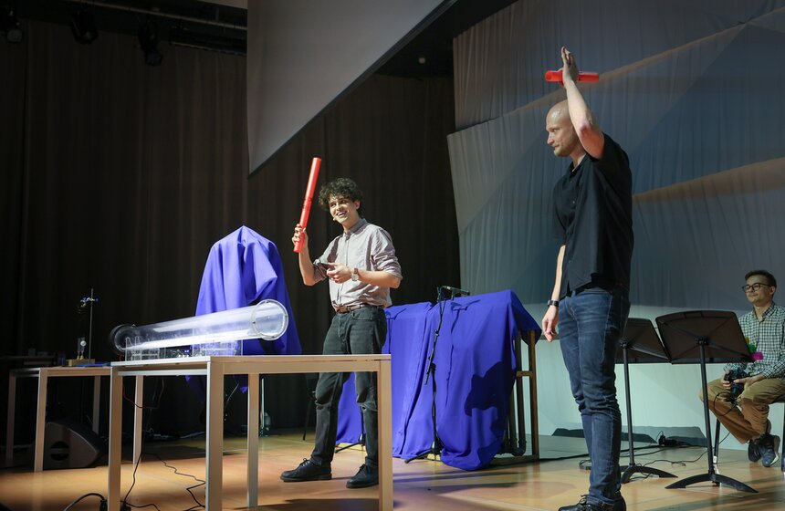 Шоу проекта Wow! How? прошло в концертном зале "Зарядье" 5 фото