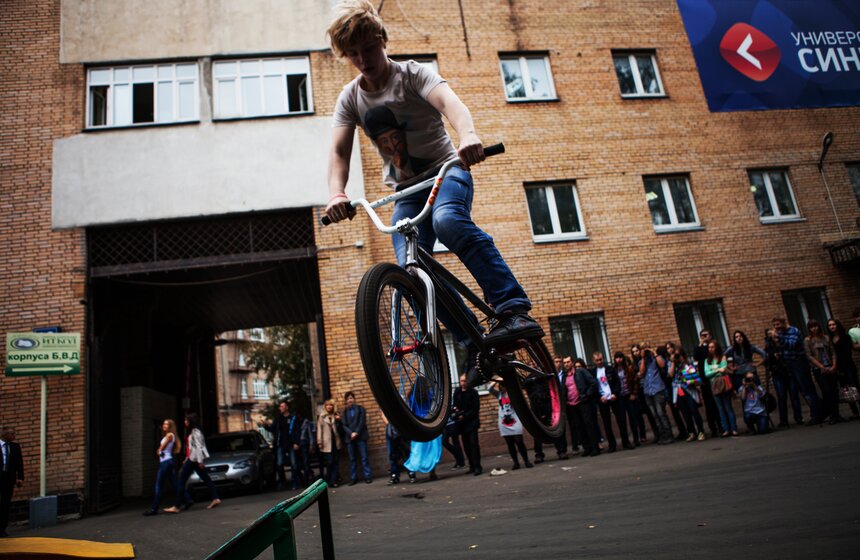 Фестиваль граффити в университете "Синергия" 9 фото