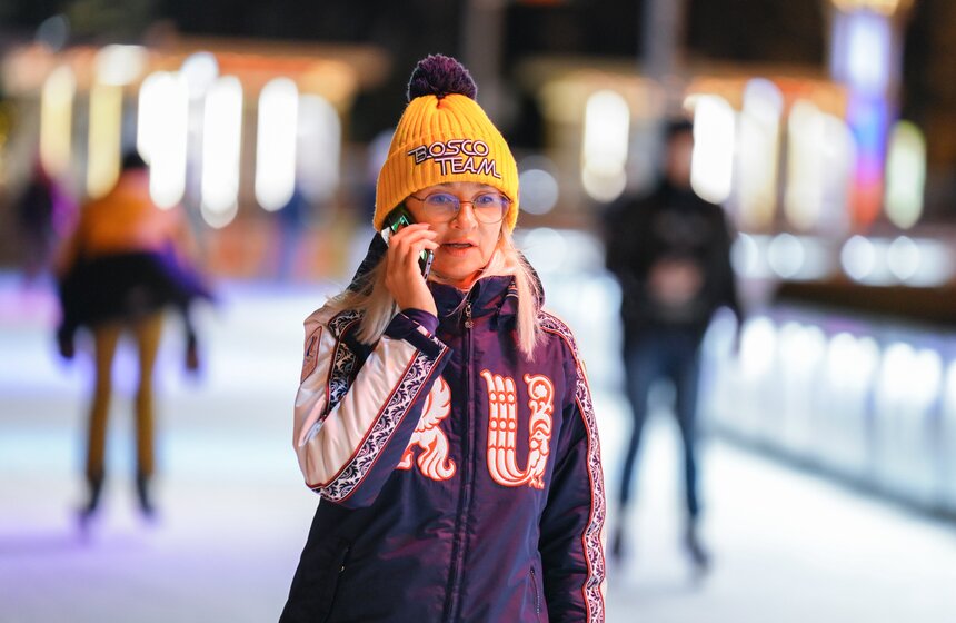 Торжественное открытие катка состоялось на ВДНХ 9 фото