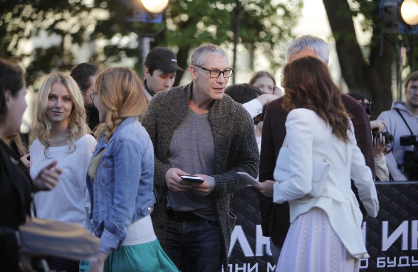 Майкл Фассбендер представил новых "Людей Икс" в Москве 9 фото