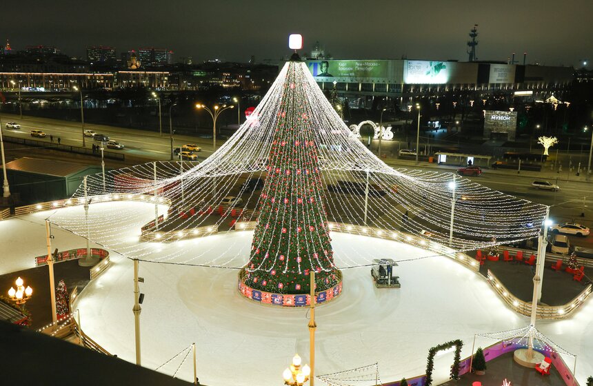 В столице официально стартовал зимний фестиваль "Зима в Москве" 34 фото