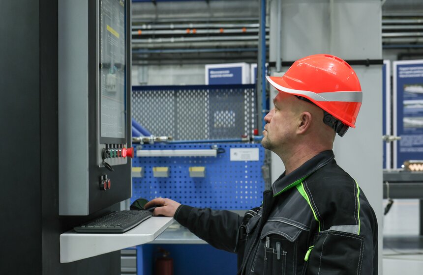 Верфь для строительства инновационных электросудов открыли в Нагатинском Затоне 15 фото