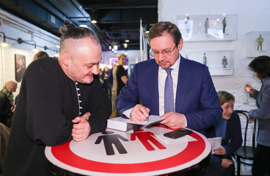 В Москве объявили лауреатов IX театрального фестиваля "Уроки режиссуры" 5 фото