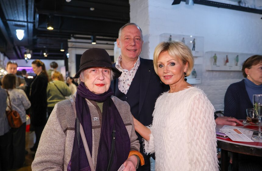 В Москве объявили лауреатов IX театрального фестиваля "Уроки режиссуры" 11 фото