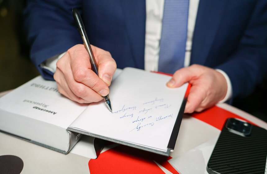 В Москве объявили лауреатов IX театрального фестиваля "Уроки режиссуры" 6 фото