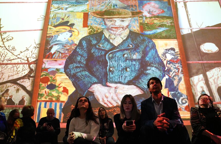 Мультимедийная выставка "Быть Ван Гогом" открылась на ВДНХ 20 фото