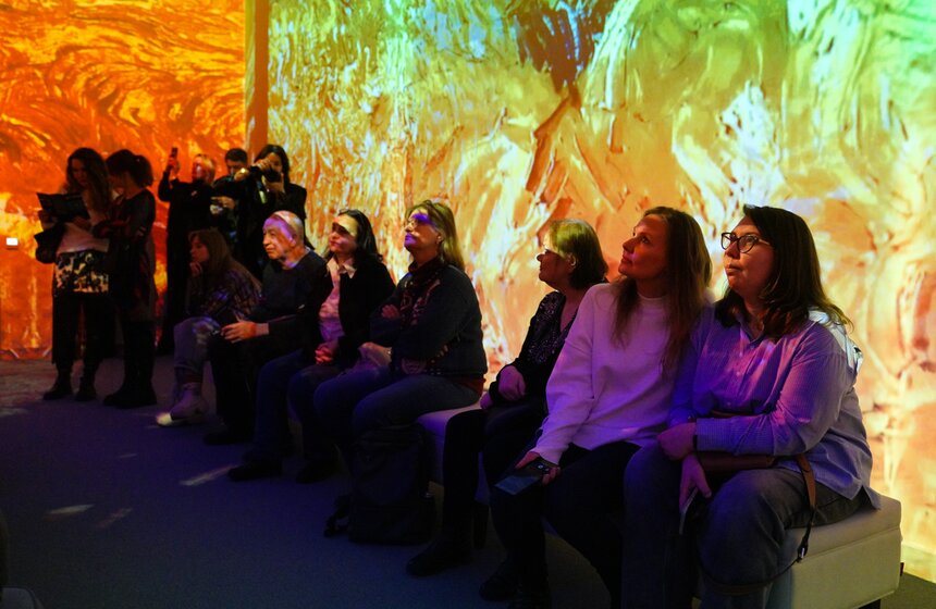 Мультимедийная выставка "Быть Ван Гогом" открылась на ВДНХ 5 фото