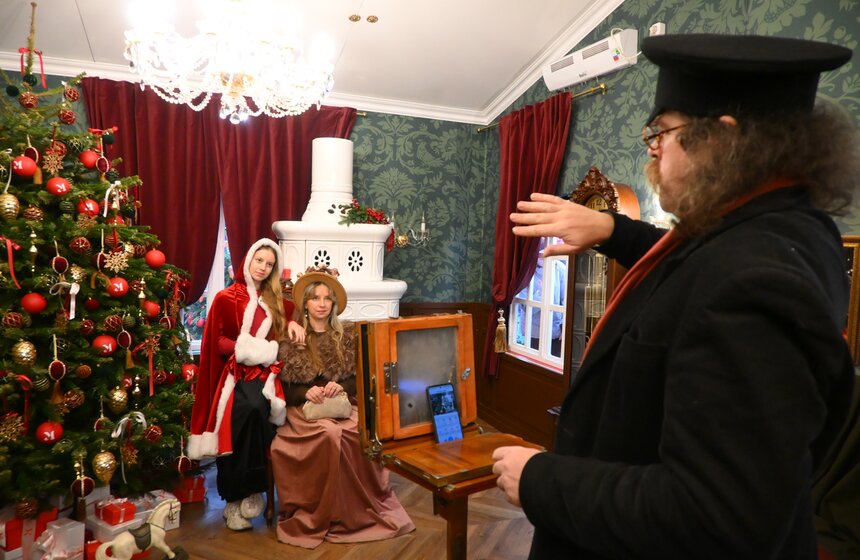 Две интерактивные зоны открылись на Манежной площади в рамках фестиваля "Усадьбы Москвы" 17 фото