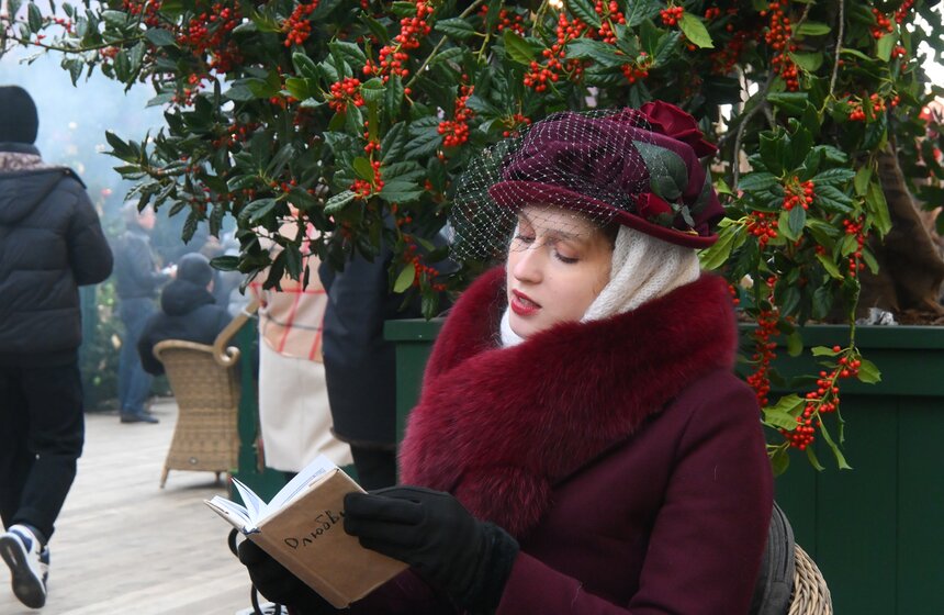 Две интерактивные зоны открылись на Манежной площади в рамках фестиваля "Усадьбы Москвы" 3 фото