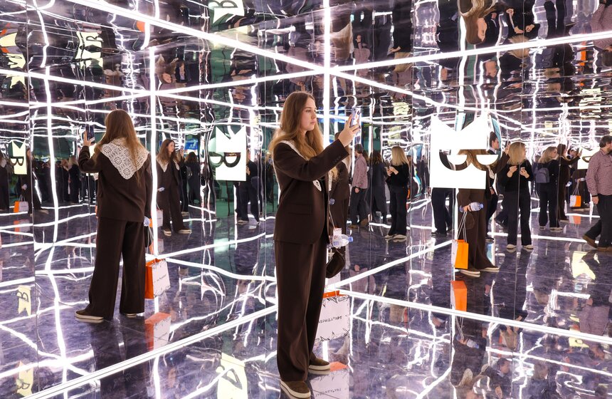 Около 400 изданий представили на Международной книжной ярмарке в Гостином Дворе 22 фото