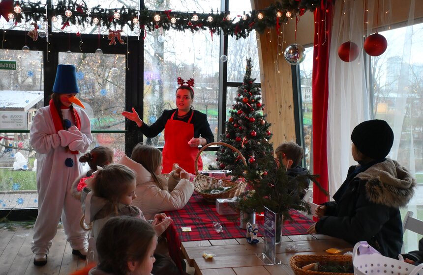 Гостям "Городской фермы" на ВДНХ рассказали о новогодней программе и новых обитателях 3 фото