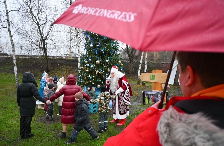 Гостям "Городской фермы" на ВДНХ рассказали о новогодней программе и новых обитателях 23 фото
