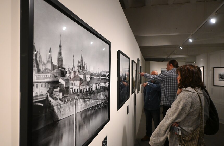Выставка "Зарисовки забытой Москвы" открылась в столице 21 фото