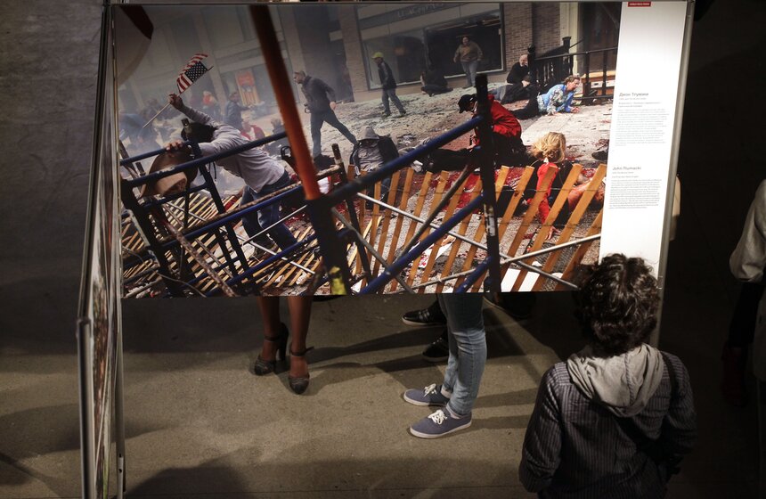 В столице открылась выставка ​​World Press Photo 17 фото