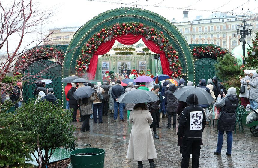 Фестиваль "Путешествие в Рождество" открылся в Москве 1 фото