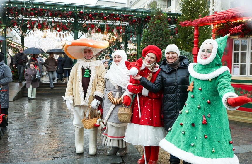 Фестиваль "Путешествие в Рождество" открылся в Москве 19 фото