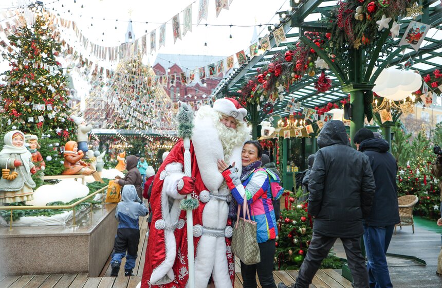 Фестиваль "Путешествие в Рождество" открылся в Москве 16 фото