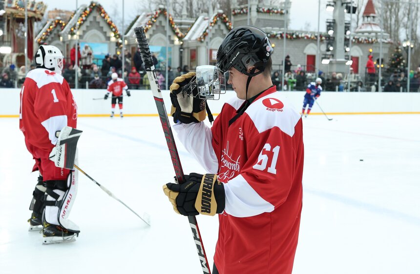 Благотворительный хоккейный матч в поддержку участников СВО прошел в Москве 8 фото