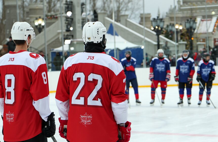 Благотворительный хоккейный матч в поддержку участников СВО прошел в Москве 9 фото