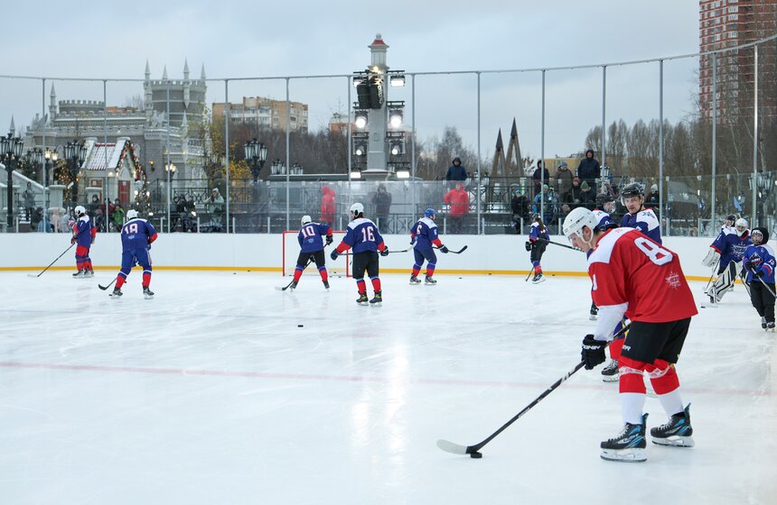 Благотворительный хоккейный матч в поддержку участников СВО прошел в Москве 3 фото