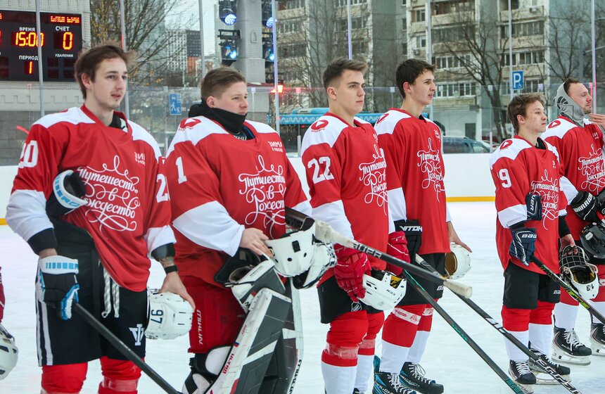 Благотворительный хоккейный матч в поддержку участников СВО прошел в Москве 10 фото