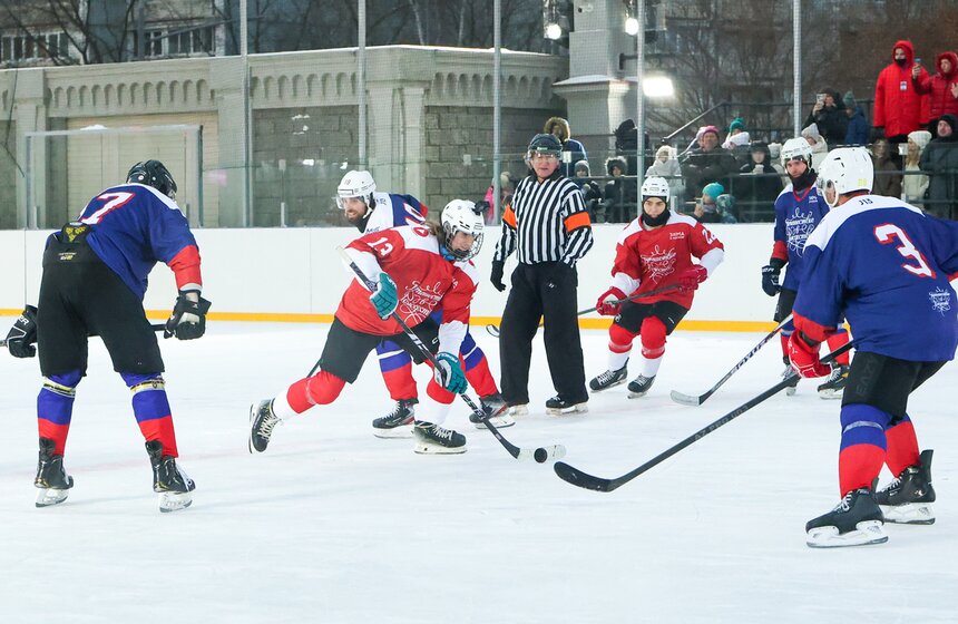 Благотворительный хоккейный матч в поддержку участников СВО прошел в Москве 29 фото