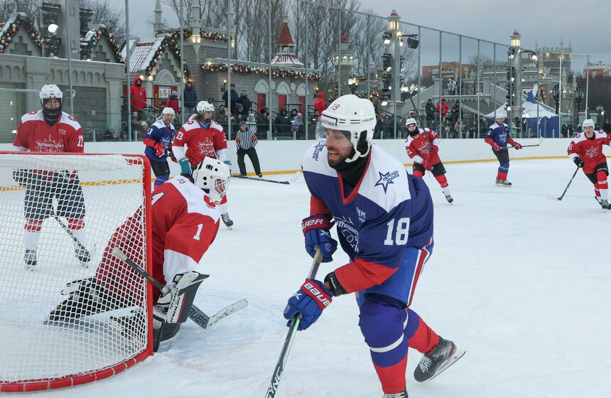 Благотворительный хоккейный матч в поддержку участников СВО прошел в Москве 20 фото