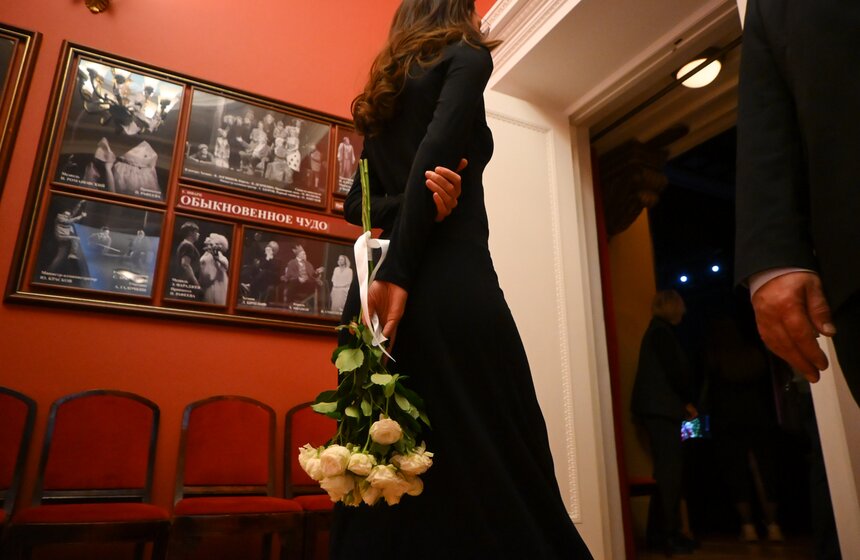 В Москве простились с актером Владимиром Симоновым 8 фото