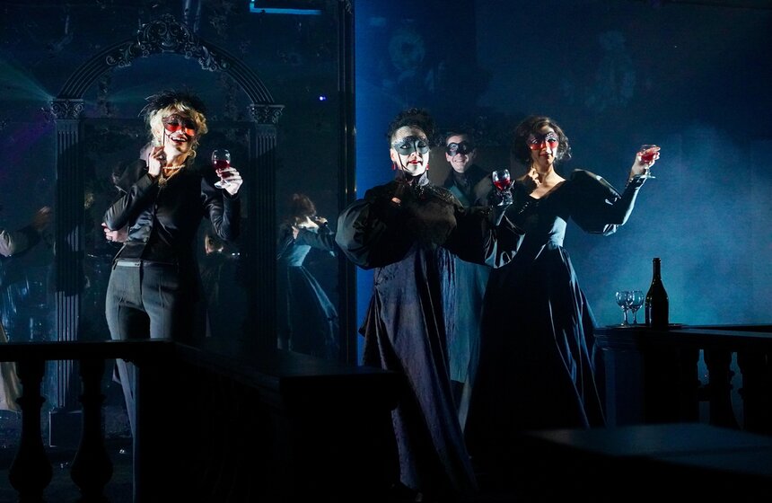 В "Покровка.Театр" состоялась премьера готического детектива "Москва. Сумерки" 2 фото