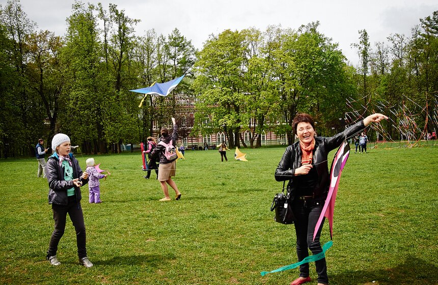 В "Царицыно" прошел поэтический фестиваль воздушных змеев 10 фото